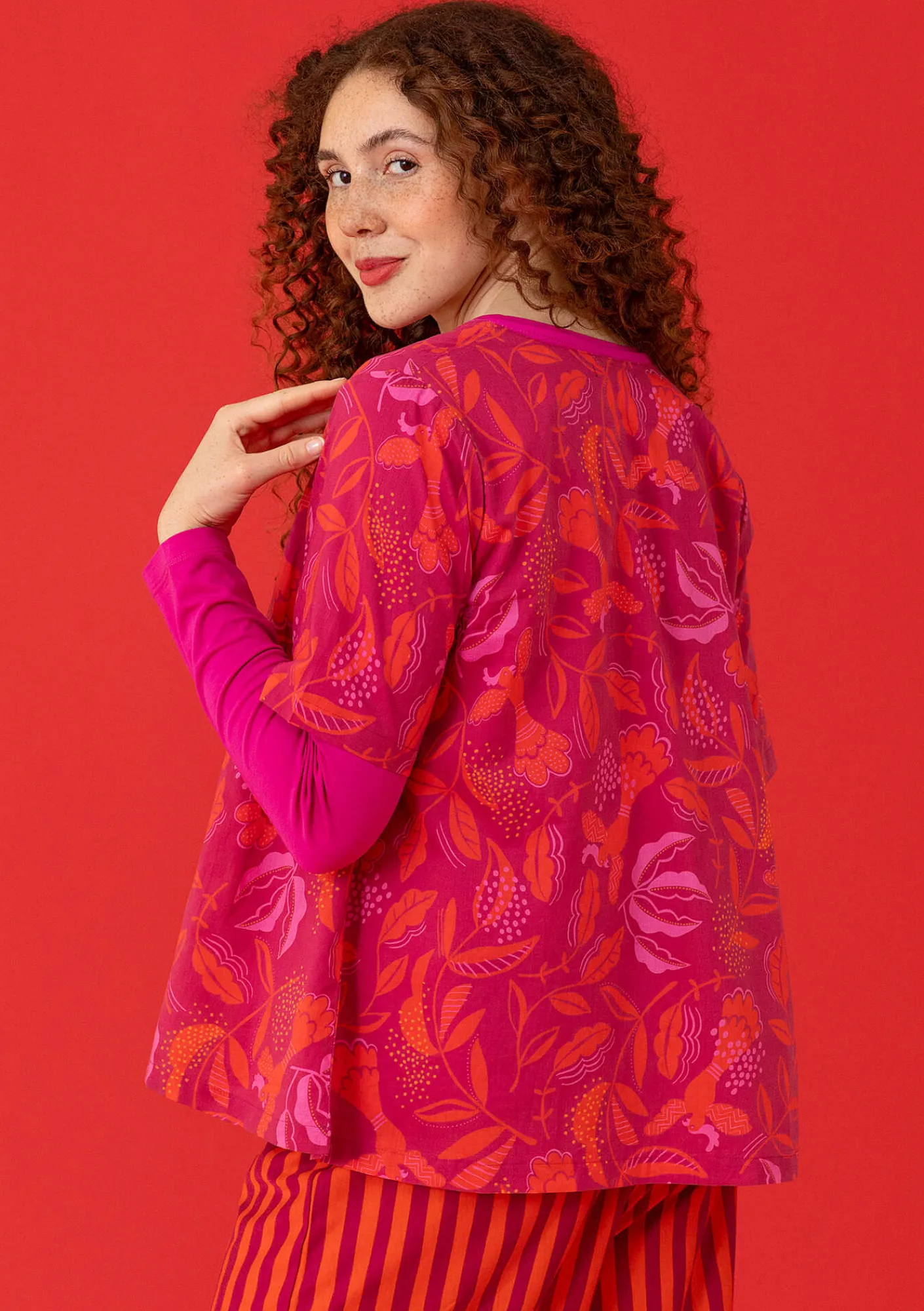 Gudrun Sjödén Blus "Uuve" i ekologisk bomull Cyklamen Best