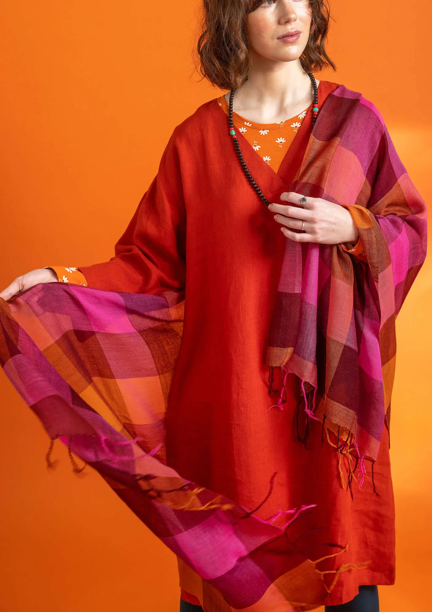 Gudrun Sjödén Garnfärgad sjal "Cleo" i ull Agatröd Online