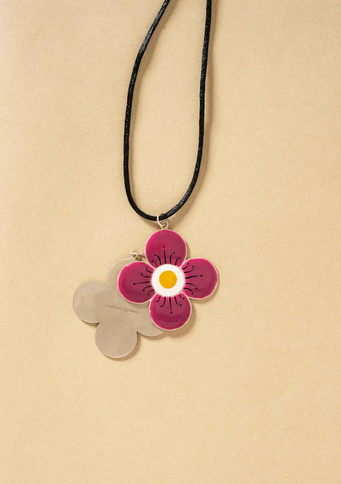 Gudrun Sjödén Halsband "Ulla" i silver Cerise Outlet