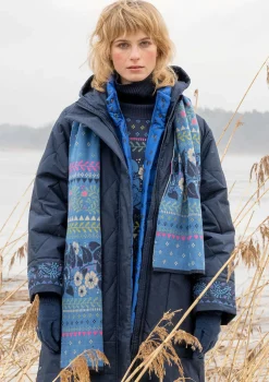 Gudrun Sjödén Stickad halsduk "Borealis" i ekologisk och återvunnen bomull/ull Mildindigo Fashion