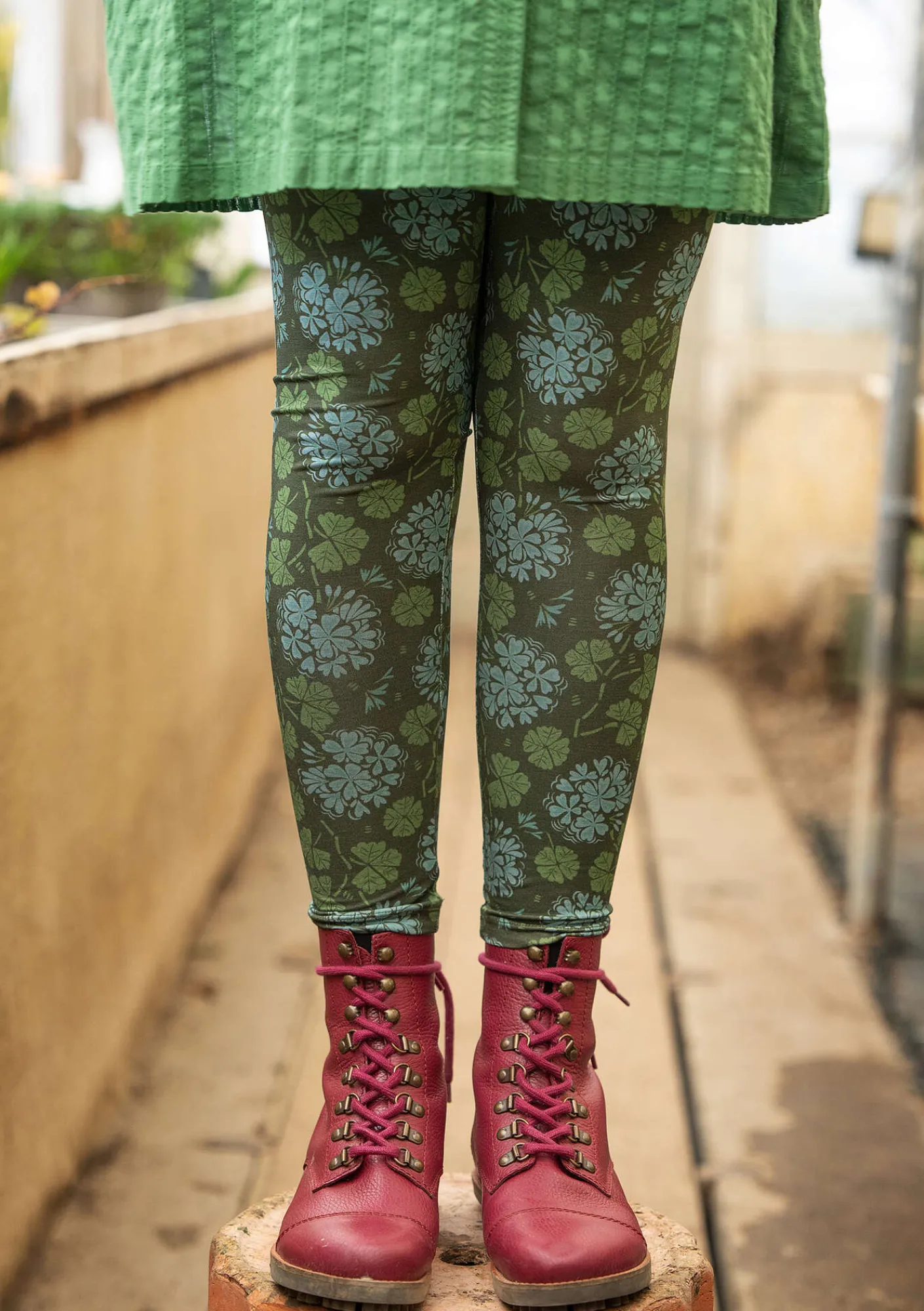 Gudrun Sjödén Trikåleggings "Pelargon" i lyocell/elastan Pinje New