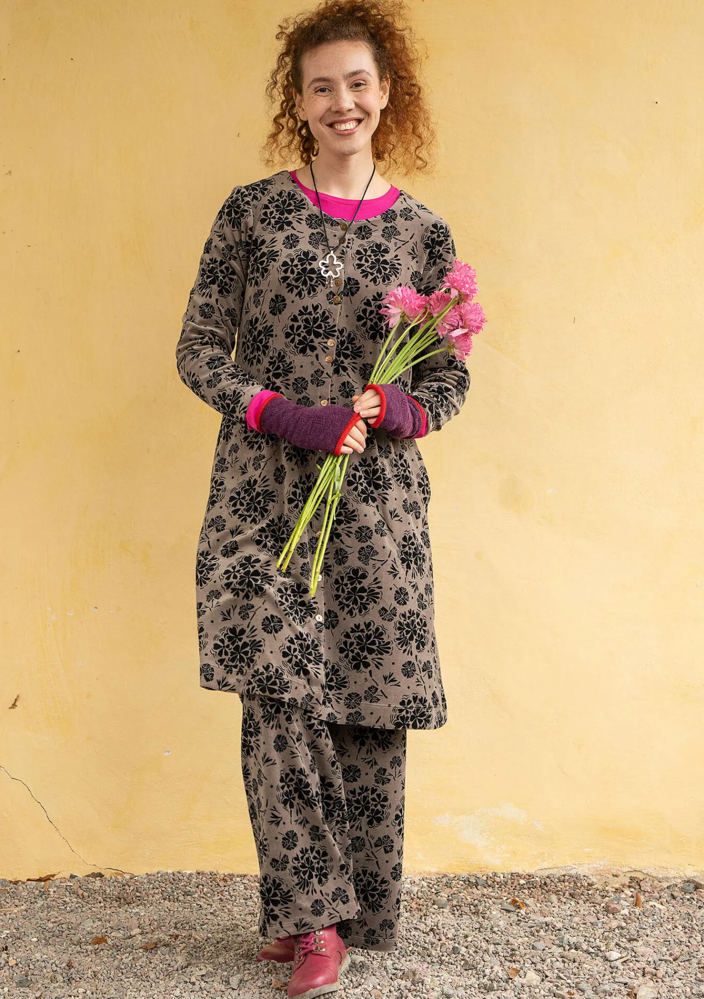 Gudrun Sjödén Velourbyxa "Selma" i ekologisk bomull/återvunnen polyester Potatis Outlet