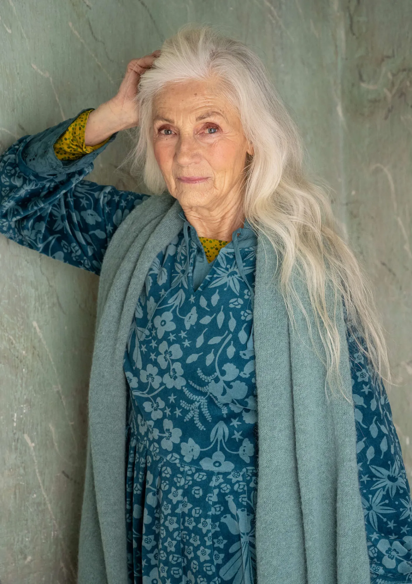 Gudrun Sjödén Velourklänning "Katla" i ekologisk bomull/återvunnen polyester Veronagrön Clearance