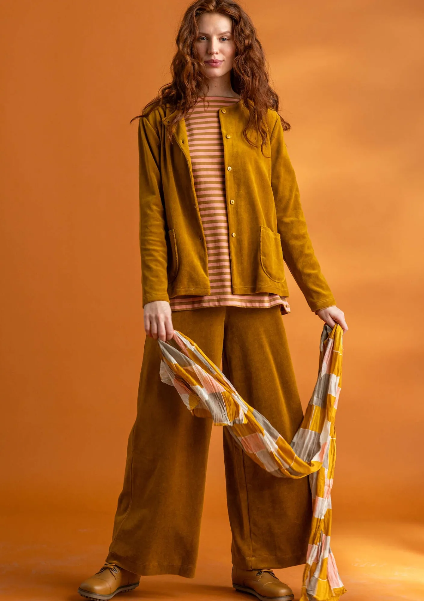 Gudrun Sjödén Velourkofta i ekologisk bomull/återvunnen polyester Curry Fashion