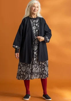 Gudrun Sjödén Vävd kimono i ekologisk bomullsdobby Svart Hot