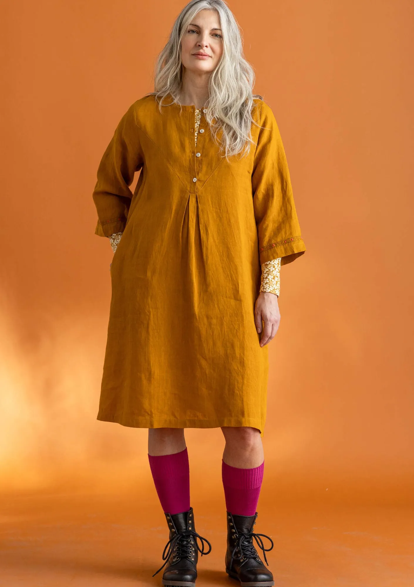Gudrun Sjödén Vävd klänning ”Asta” i lin Senap Sale