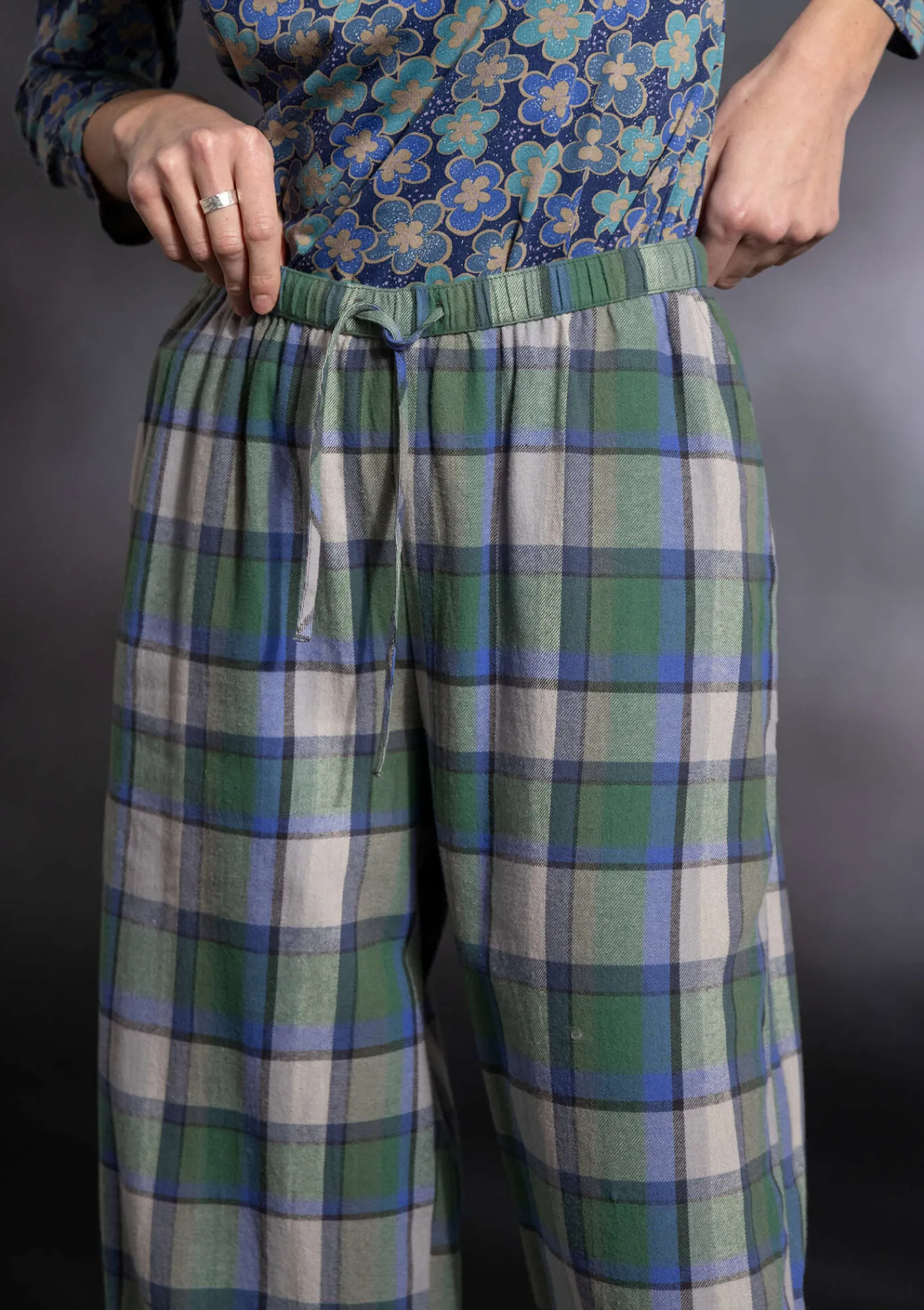 Gudrun Sjödén Vävd pyjamasbyxa "Skagen" i ekologisk bomull Havsgrön Clearance